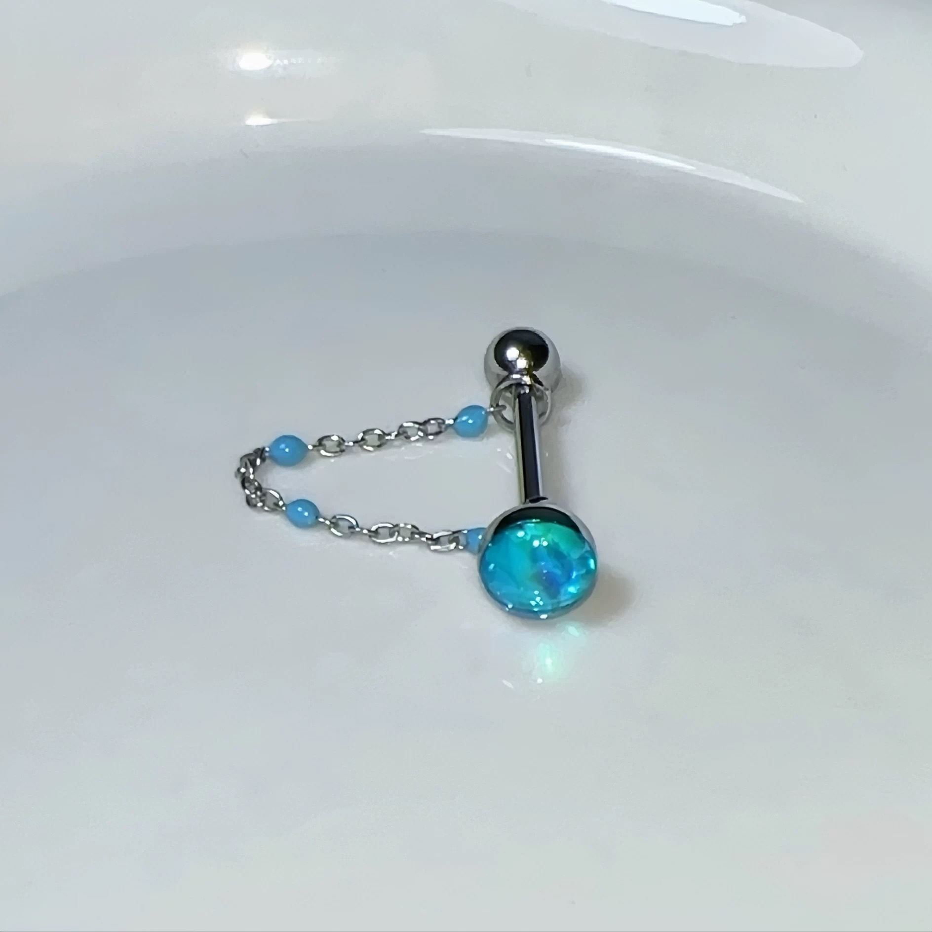 1Pc High-Quality Trendy Blue G - Body Jewelry And Piercing のレビューと価格