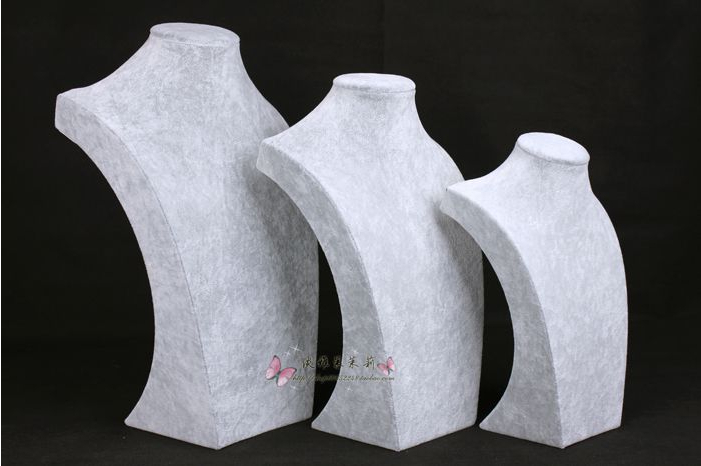New Fashion Bust Mannequin Nec - Body Jewelry On Sale のレビューと価格