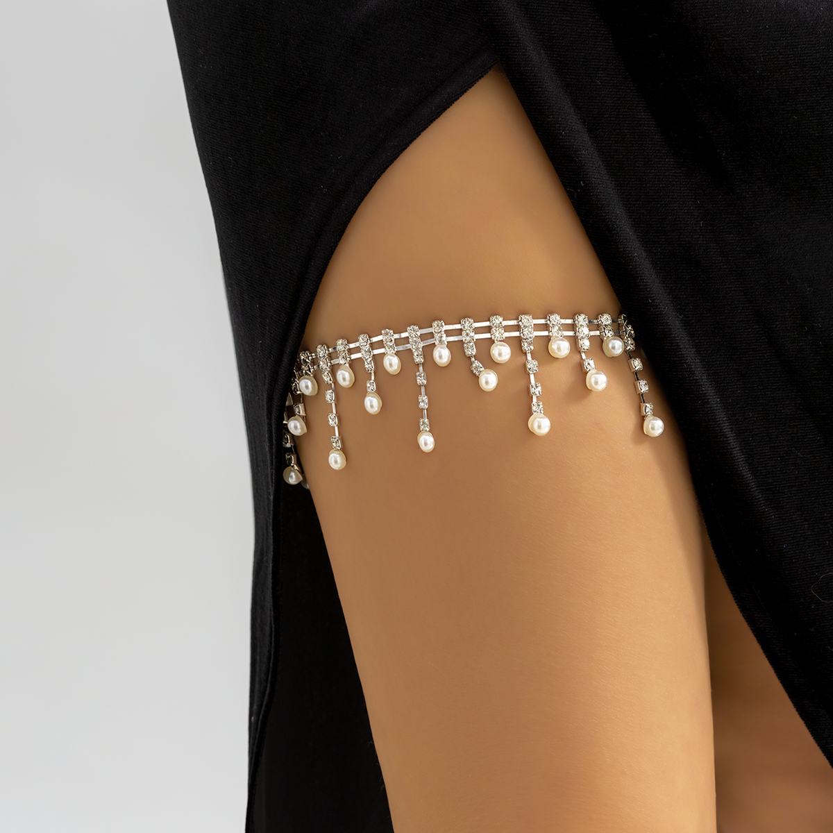 IngeSight.Z Sexy Full Rhinesto - Body Jewelry Leg Chain のレビューと価格
