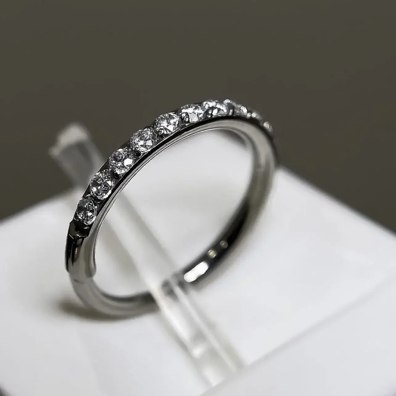G23 Titanium Nose Ring 14G 16G - Body Jewelry Septum のレビューと価格