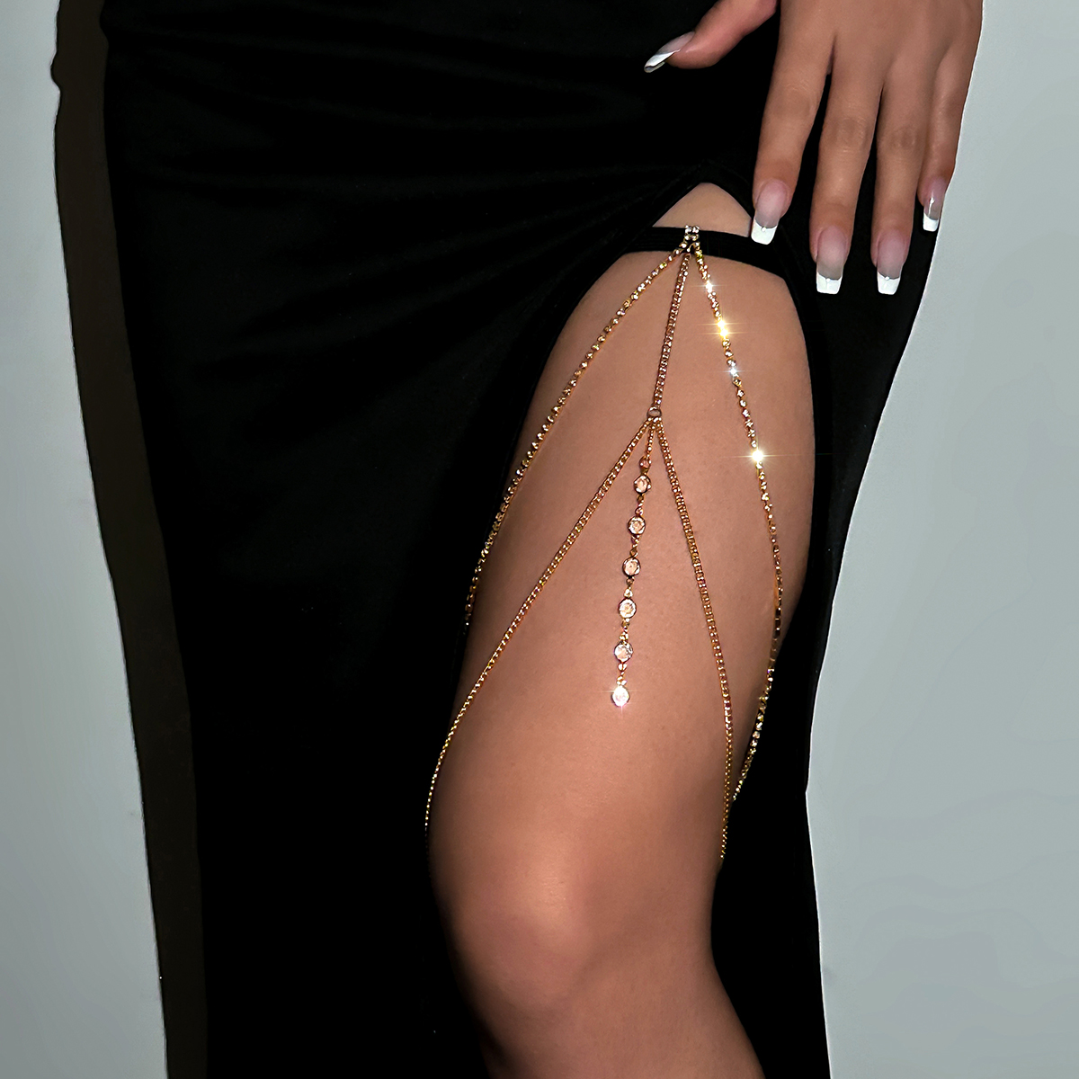 Sexy Shiny Crystal Multilayer  - Body Jewelry Leg Chain のレビューと価格