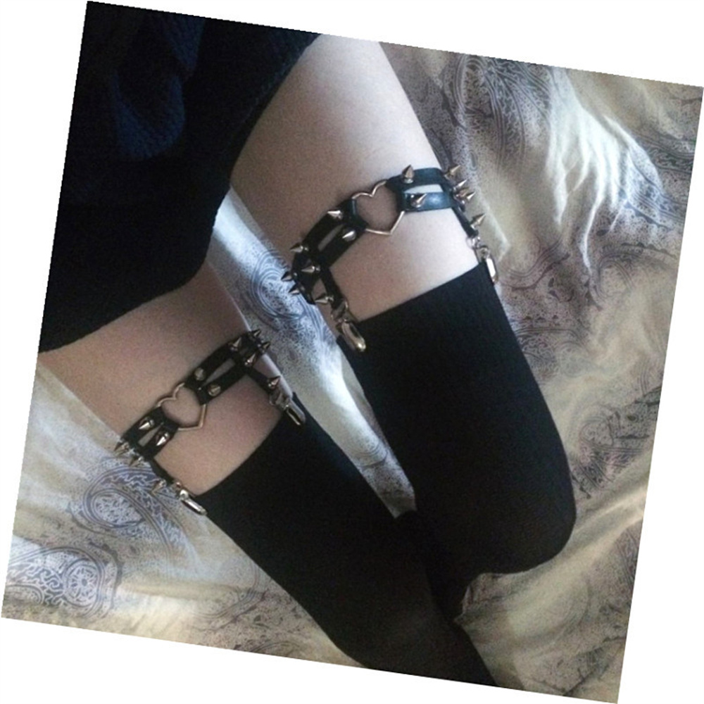 1Pcs Women Punk Goth Heart PU  - Body Jewelry Leg Chain のレビューと価格