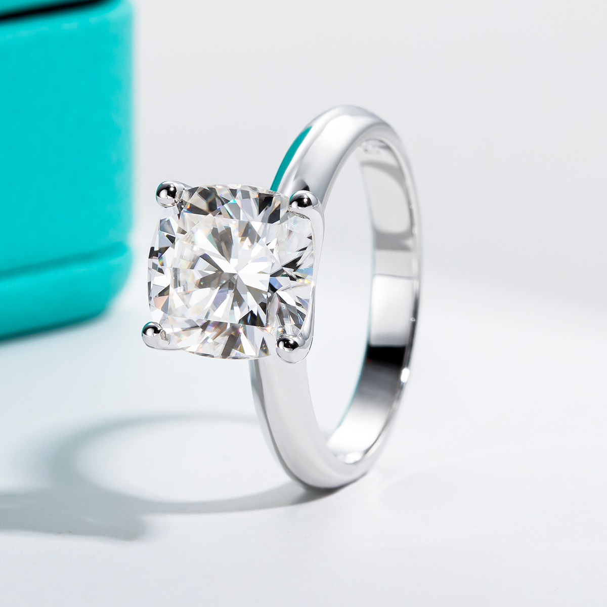AnuJewel 3.5ct D Color Cushion - Body Jewelry Wholesale のレビューと価格