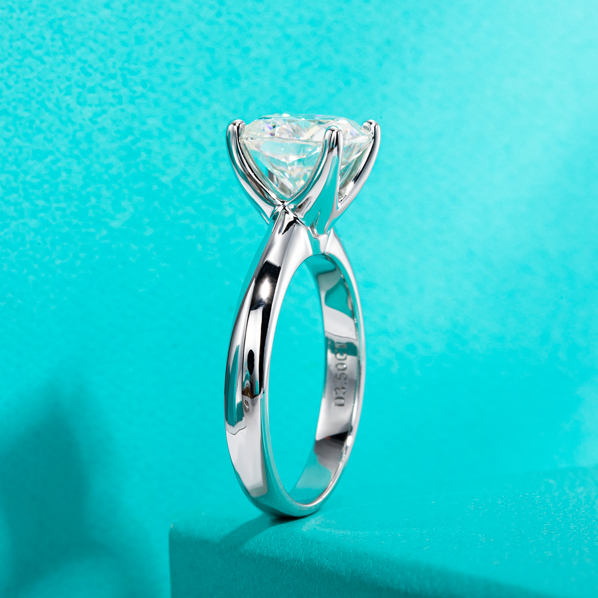 AnuJewel 3.5ct D Color Cushion - Body Jewelry Wholesale のレビューと価格