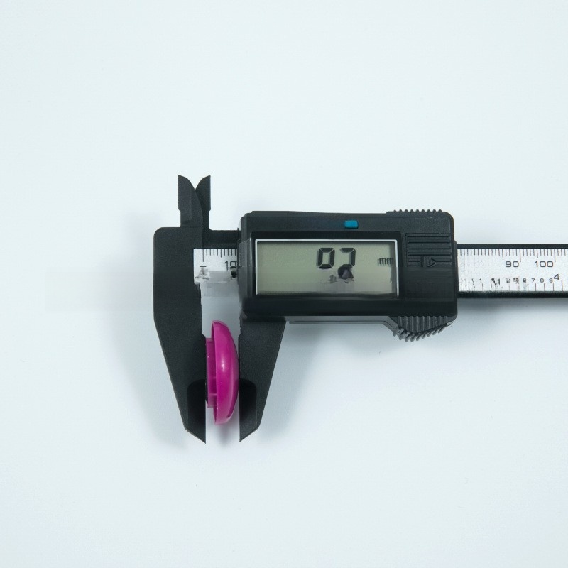 Electronic Digital Caliper 150 - Body Jewelry Measurements のレビューと価格