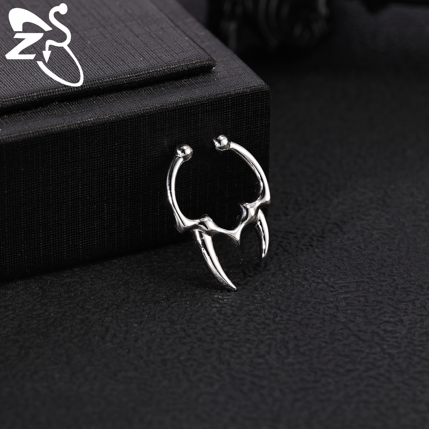 ZS 1 Piece Punk Stlye Fake Sep - Body Jewelry Septum のレビューと価格